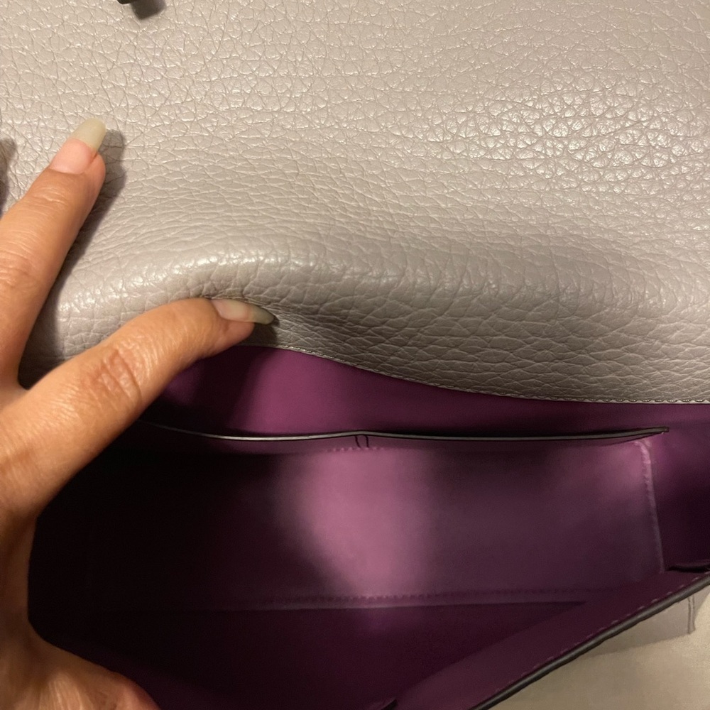 Kate Spade Pebbled Leather Shoulder Bag in Light Gray - Picture 5 of 8